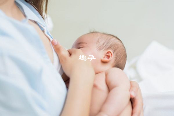 嬰兒含著乳頭睡覺不衛生